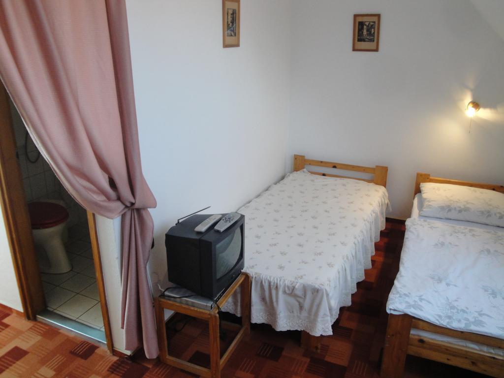 Guest House Ringhofer Vendeghaz Sopron Room photo